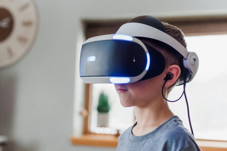 Essential Accessories for Virtual Reality Gaming